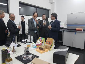 Visita del president Carles Puigdemont a l'EAA
